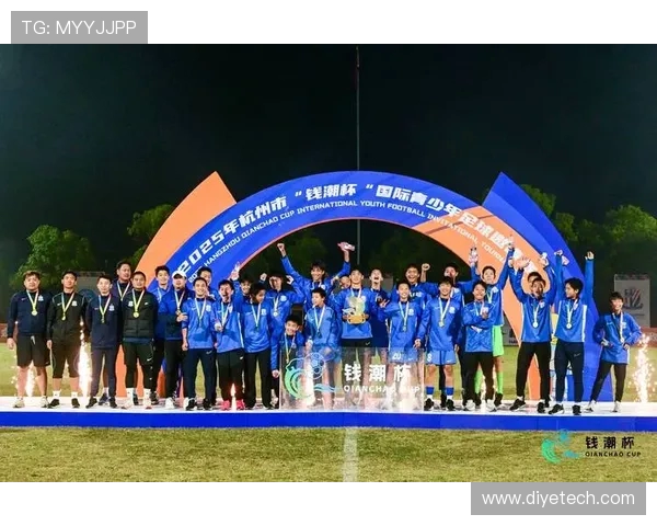 杭州足球队的转换战术解析与实战应用探讨